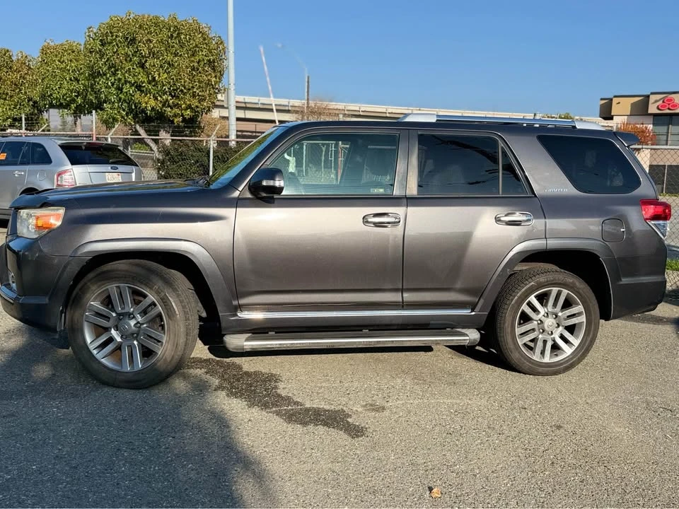 2011 Toyota 4Runner 5th Gen - Image 3 of 16