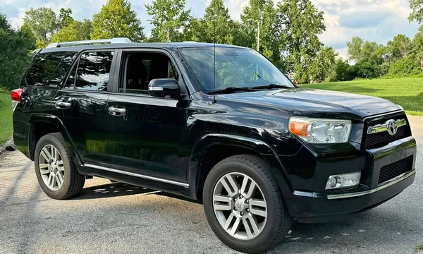 2011 Toyota 4Runner Limited Sport Utility 4D