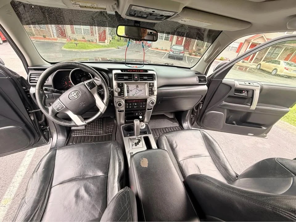 2011 Toyota 4Runner 5th Gen - Image 8 of 20