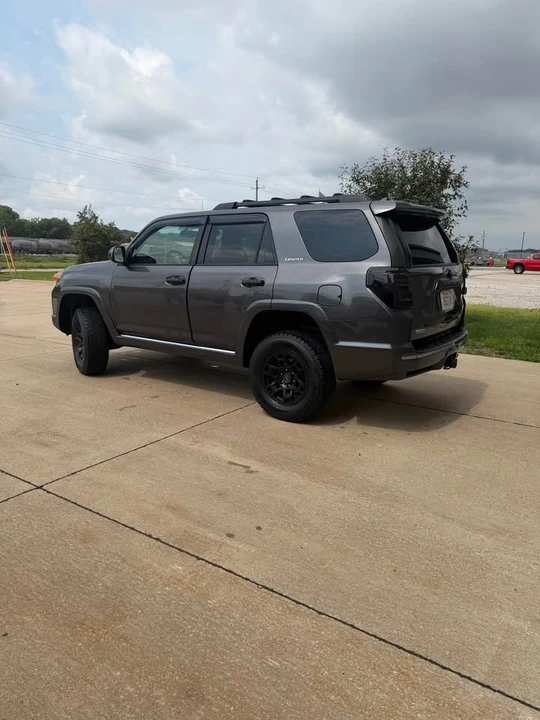 2011 Toyota 4Runner 5th Gen - Image 2 of 12