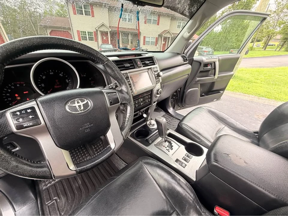 2011 Toyota 4Runner 5th Gen - Image 14 of 20