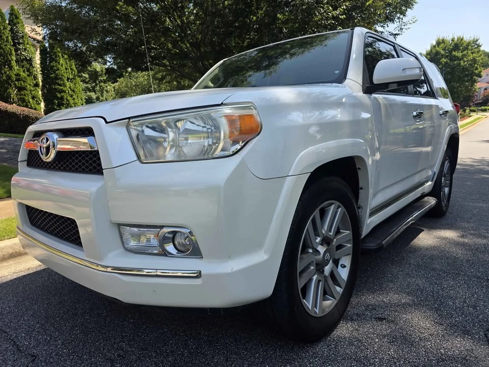 2011 Toyota 4Runner 5th Gen - Image 8 of 20