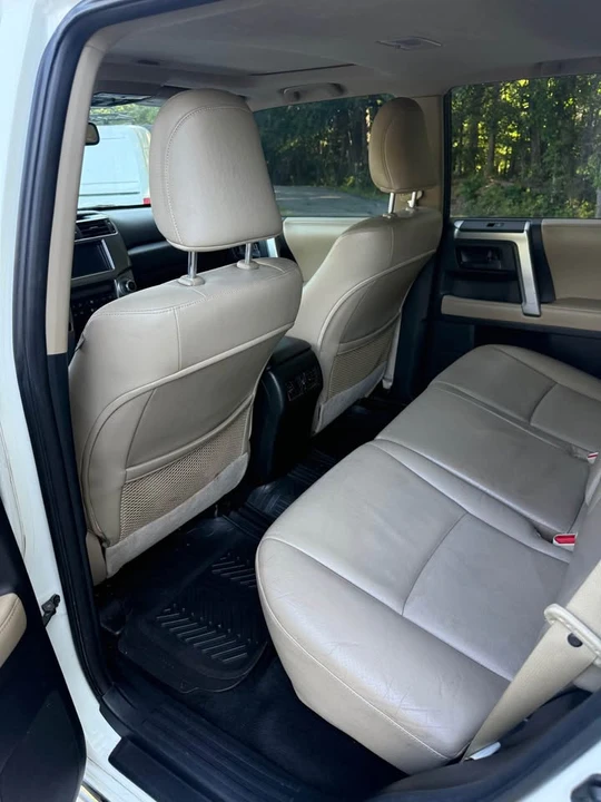 2011 Toyota 4Runner 5th Gen - Image 9 of 19