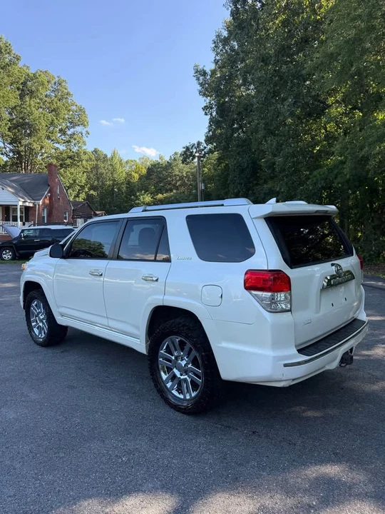 2011 Toyota 4Runner 5th Gen - Image 6 of 19
