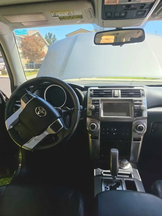 2011 Toyota 4Runner 5th Gen - Image 14 of 15