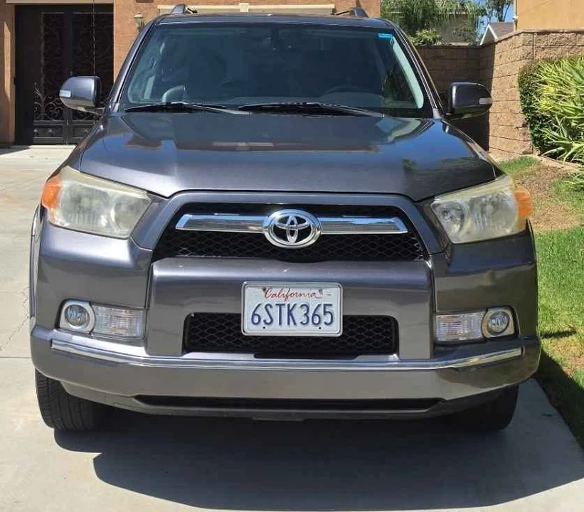 2011 Toyota 4Runner 5th Gen - Image 3 of 15