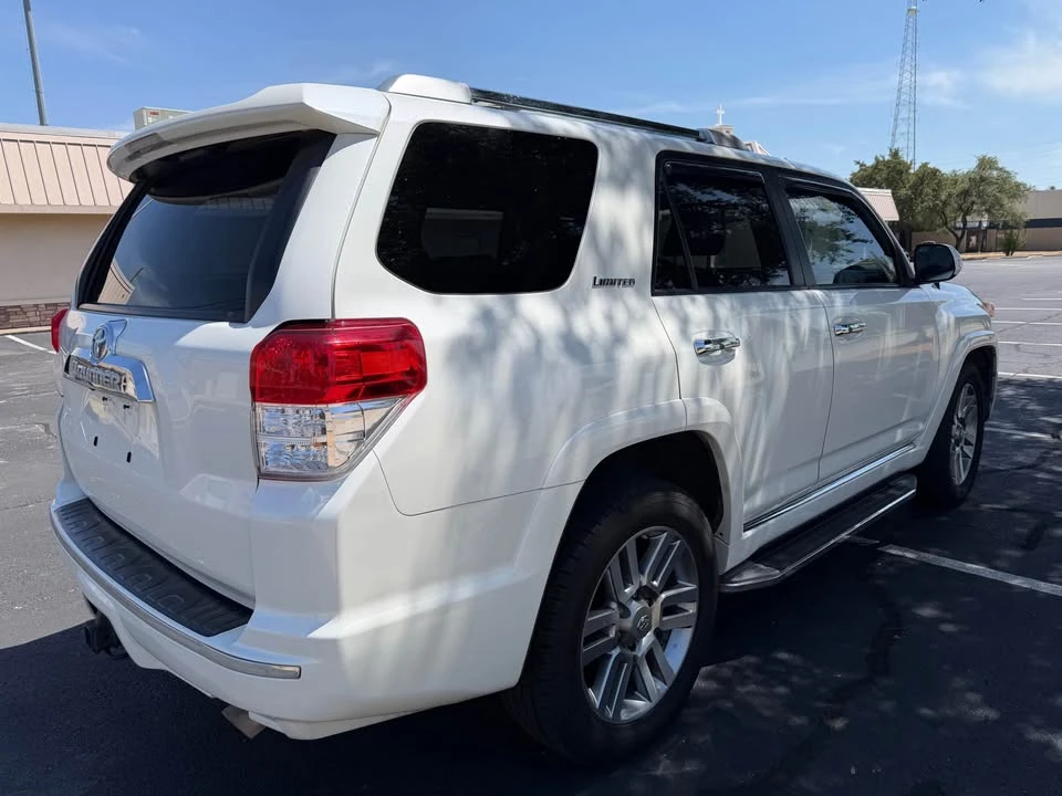 2011 Toyota 4Runner 5th Gen - Image 7 of 20