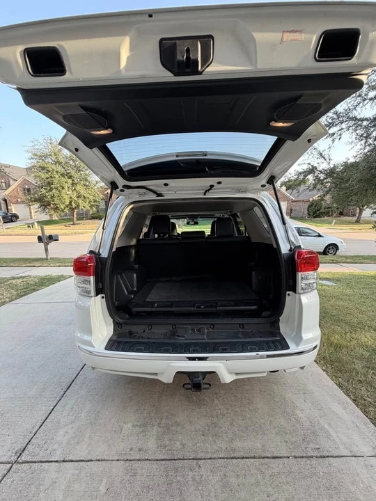 2011 Toyota 4Runner 5th Gen - Image 9 of 11