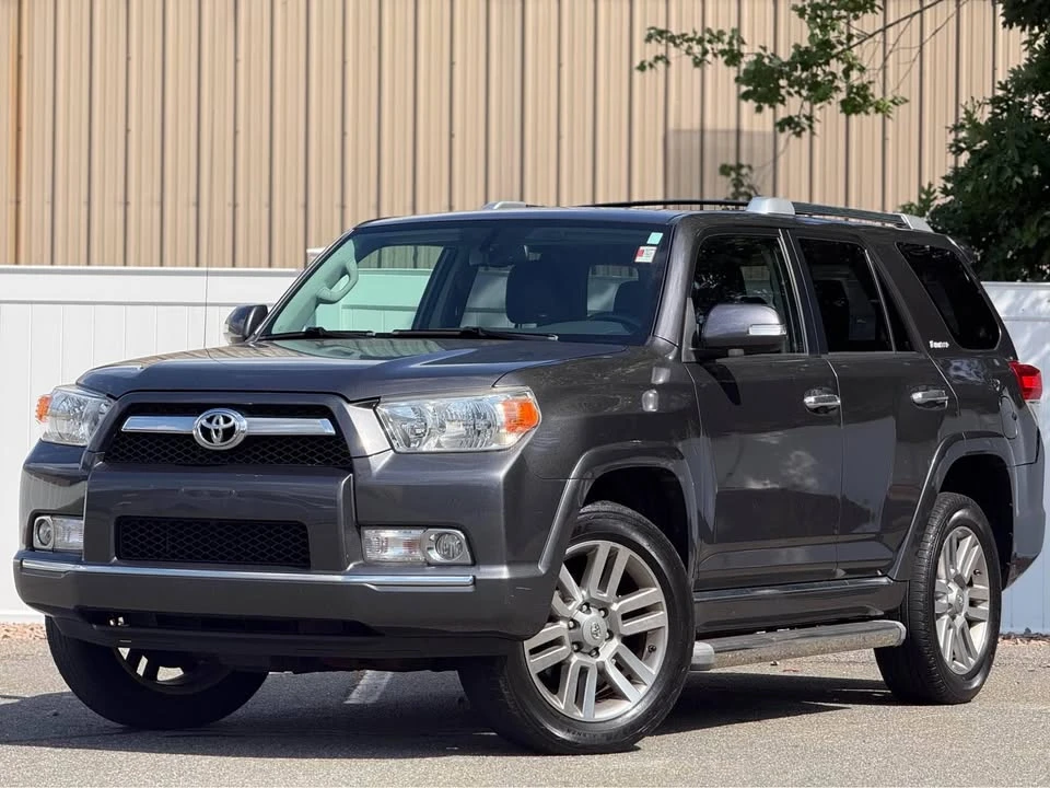 2011 Toyota 4Runner 5th Gen - Image 3 of 14