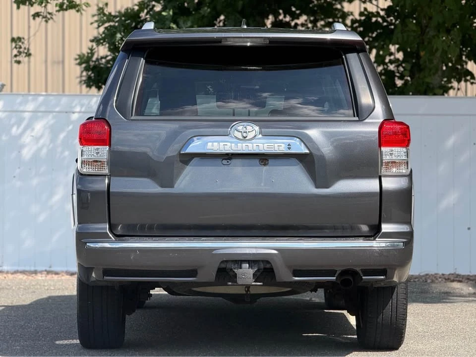 2011 Toyota 4Runner 5th Gen - Image 4 of 14