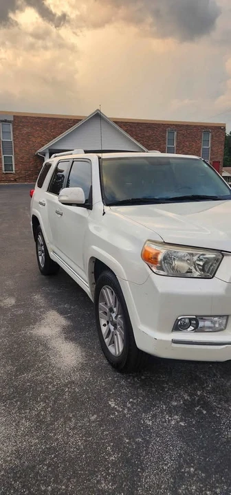 2011 Toyota 4Runner 5th Gen - Image 11 of 12