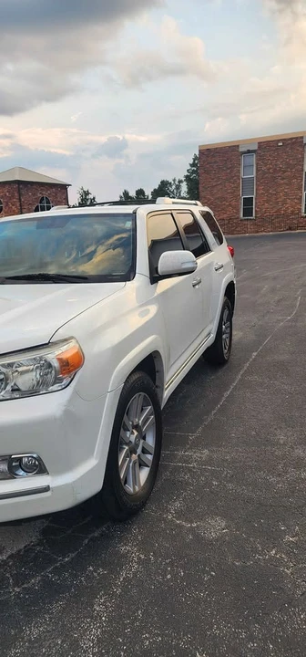 2011 Toyota 4Runner 5th Gen - Image 10 of 12