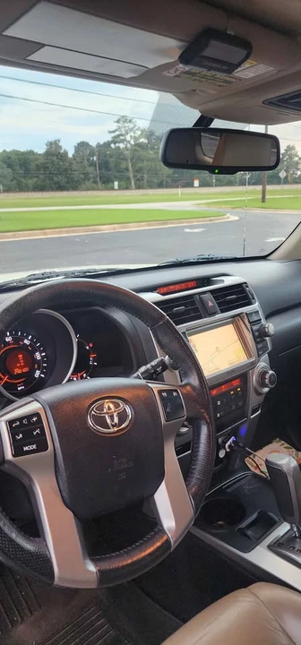 2011 Toyota 4Runner 5th Gen - Image 3 of 12