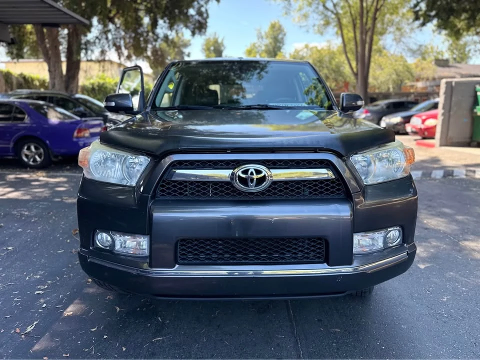 2011 Toyota 4Runner 5th Gen - Image 2 of 17