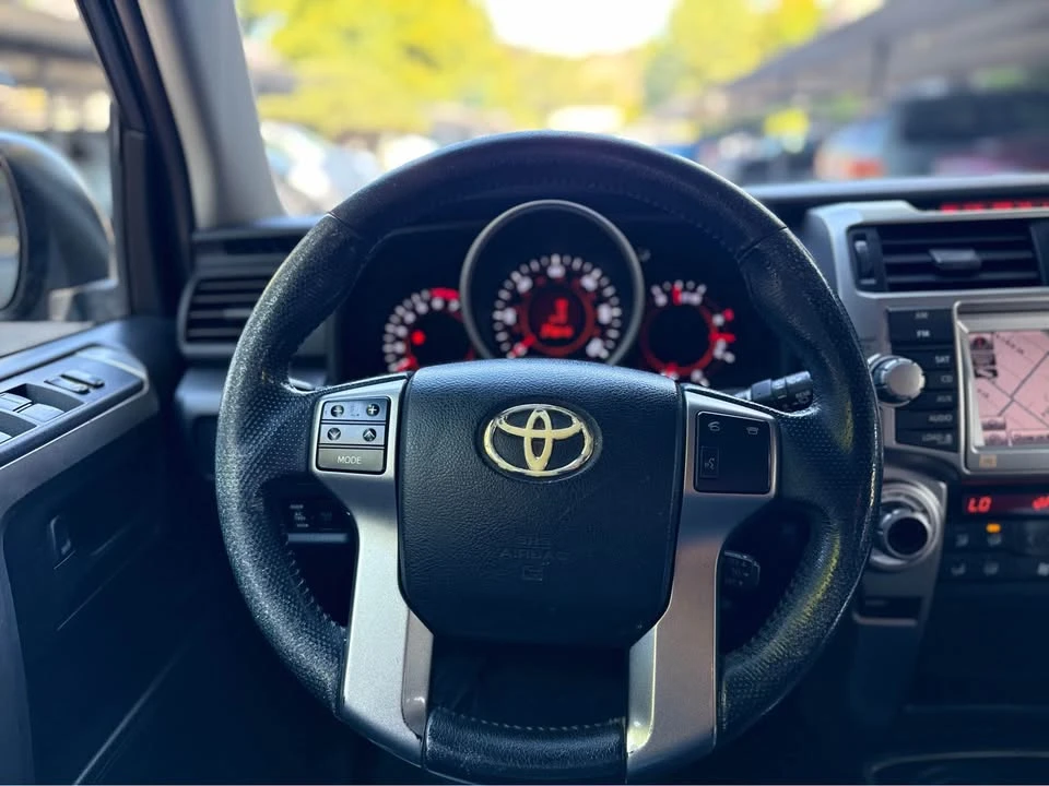 2011 Toyota 4Runner 5th Gen - Image 6 of 17
