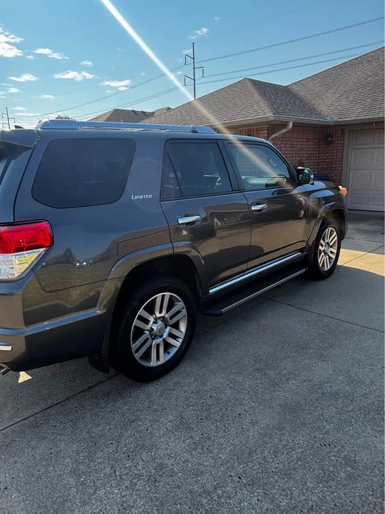 2011 Toyota 4Runner 5th Gen - Image 3 of 16