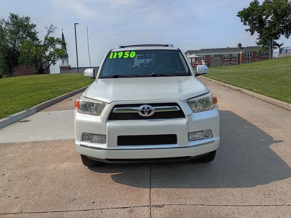2011 Toyota 4Runner 5th Gen - Image 5 of 16
