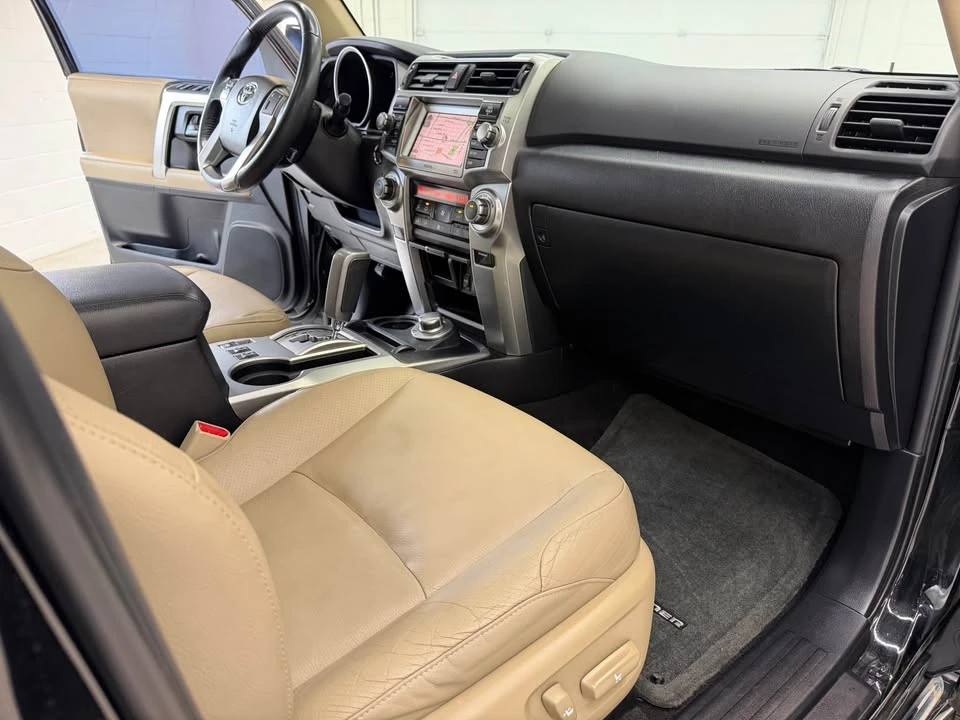 2011 Toyota 4Runner 5th Gen - Image 10 of 20
