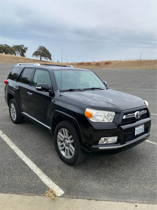 2011 Toyota 4Runner 5th Gen - Image 6 of 11