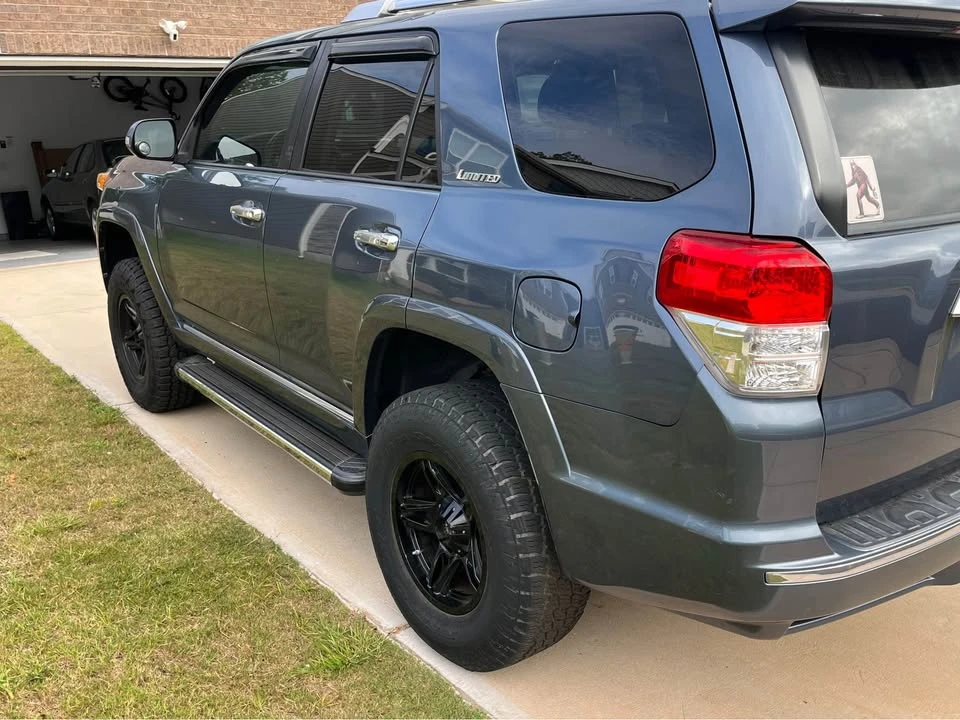 2011 Toyota 4Runner 5th Gen - Image 8 of 14