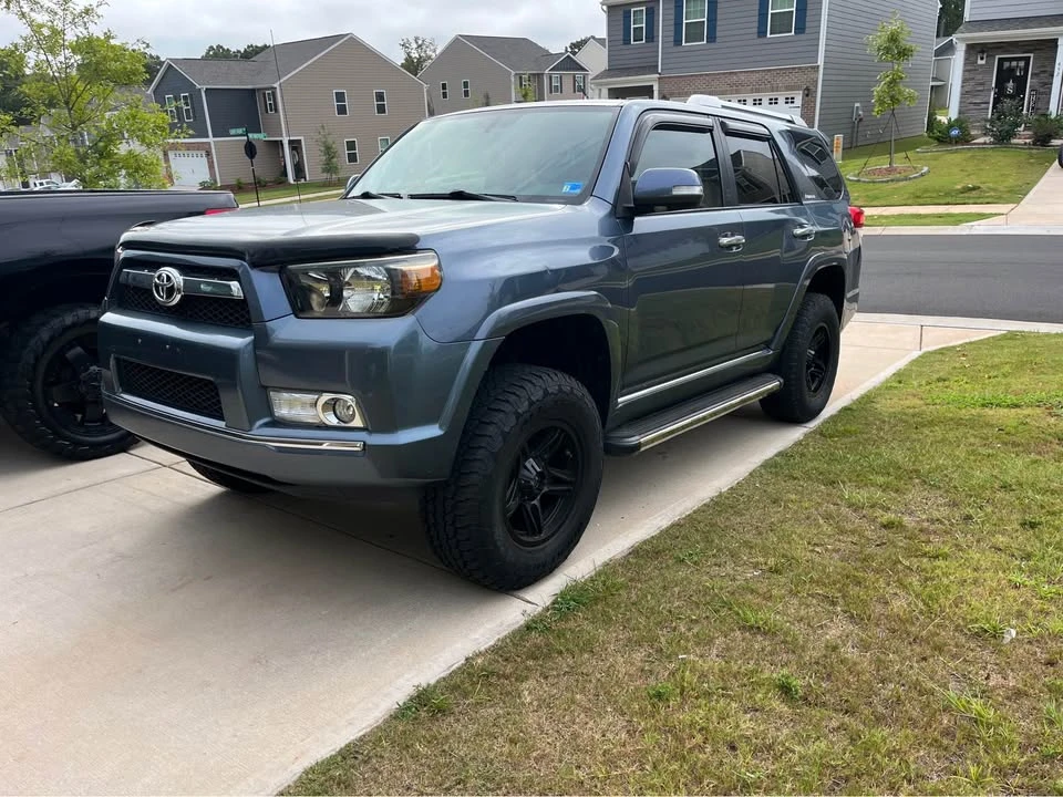 2011 Toyota 4Runner 5th Gen - Image 3 of 14