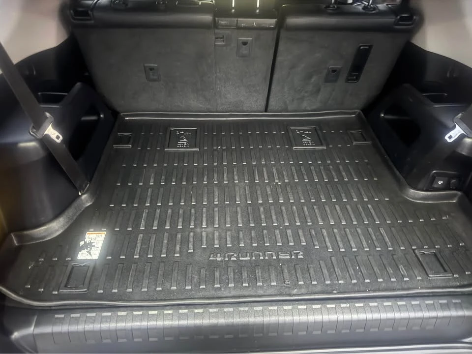 2011 Toyota 4Runner 5th Gen - Image 10 of 14