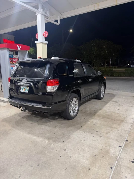 2011 Toyota 4Runner 5th Gen - Image 11 of 20