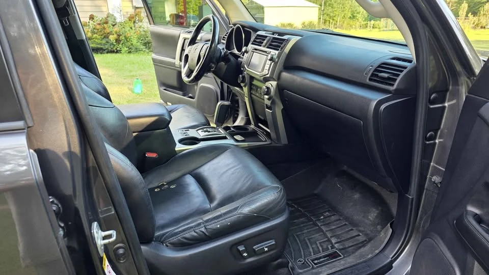 2011 Toyota 4Runner 5th Gen - Image 7 of 12