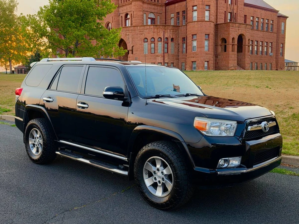 2011 Toyota 4Runner 5th Gen - Image 6 of 18