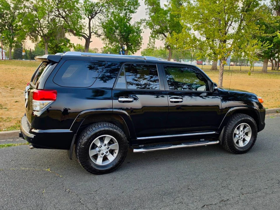 2011 Toyota 4Runner 5th Gen - Image 5 of 18