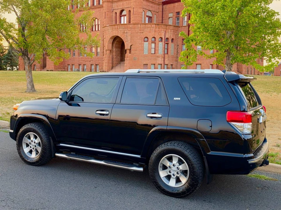 2011 Toyota 4Runner 5th Gen - Image 4 of 18