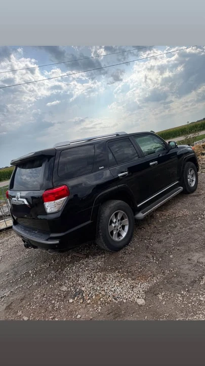 2011 Toyota 4Runner 5th Gen - Image 3 of 10