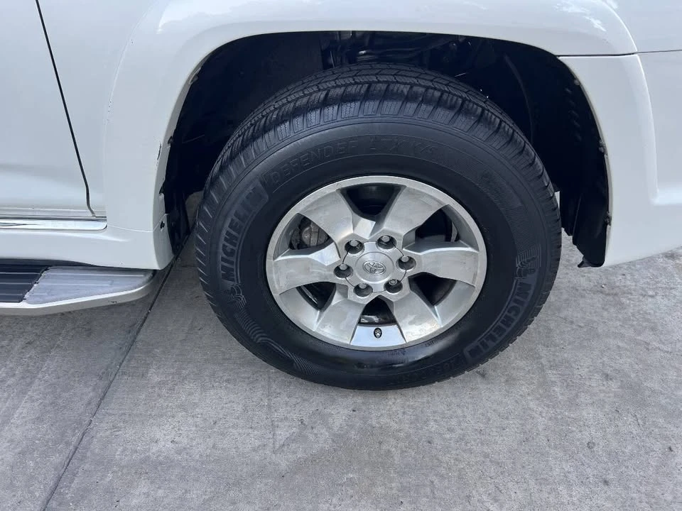 2011 Toyota 4Runner 5th Gen - Image 17 of 18