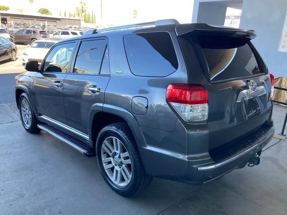 2011 Toyota 4Runner 5th Gen - Image 3 of 15