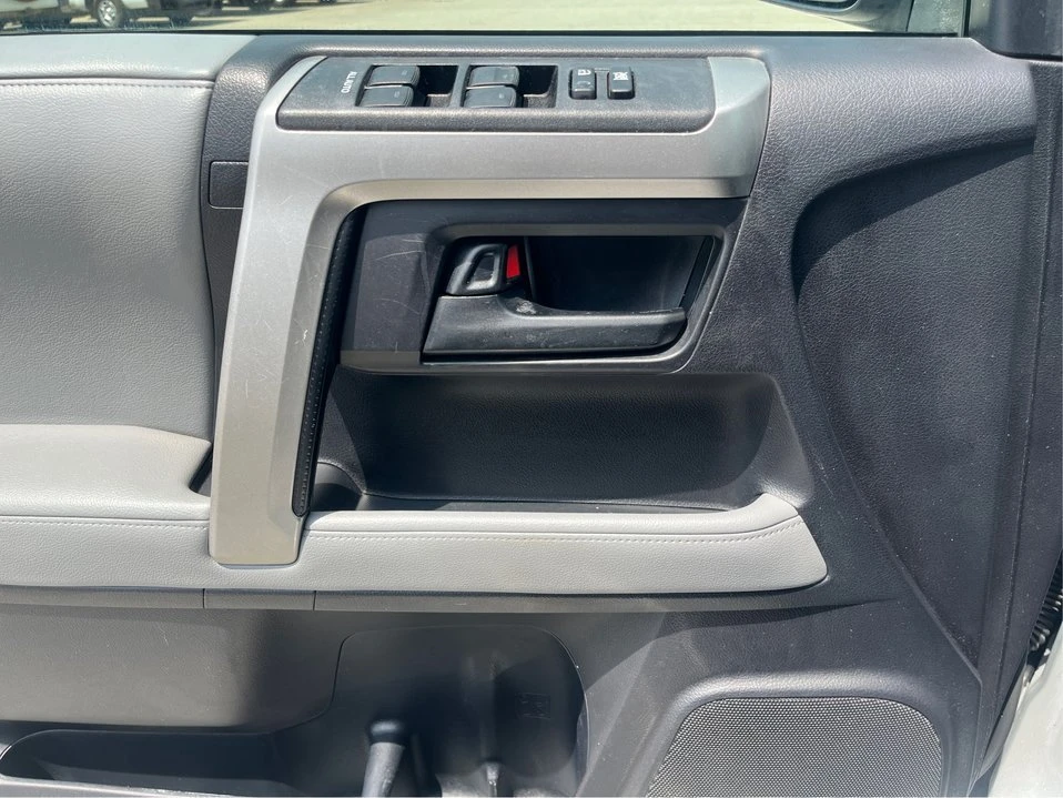 2011 Toyota 4Runner 5th Gen - Image 19 of 20