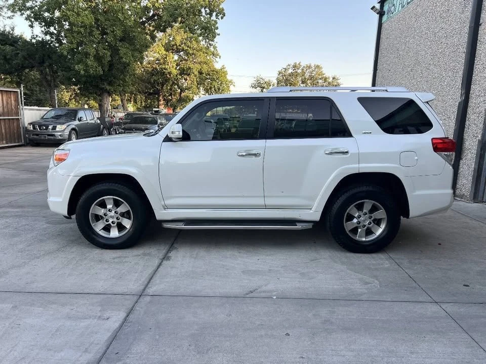 2011 Toyota 4Runner 5th Gen - Image 8 of 18