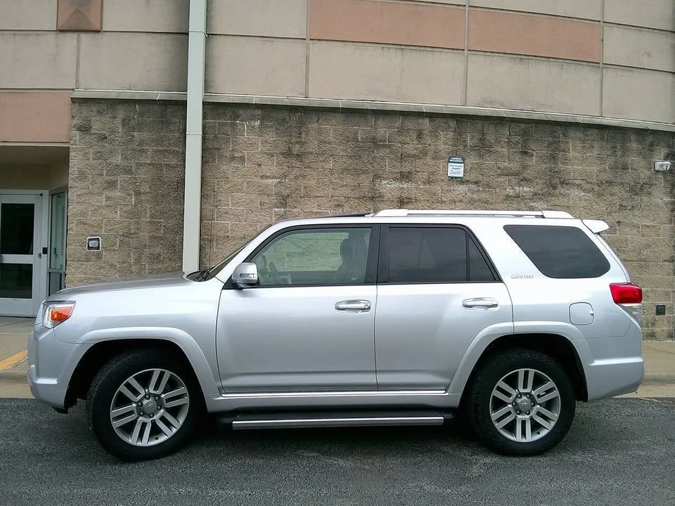 2011 Toyota 4Runner 5th Gen - Image 8 of 20