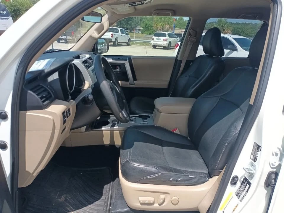 2011 Toyota 4Runner - Image 8 of 12