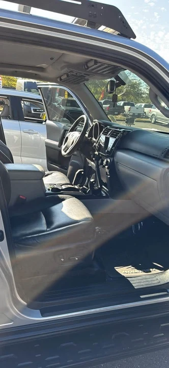 2011 Toyota 4Runner 5th Gen - Image 7 of 12