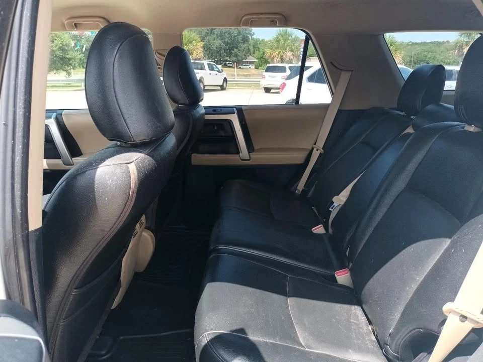 2011 Toyota 4Runner - Image 9 of 12
