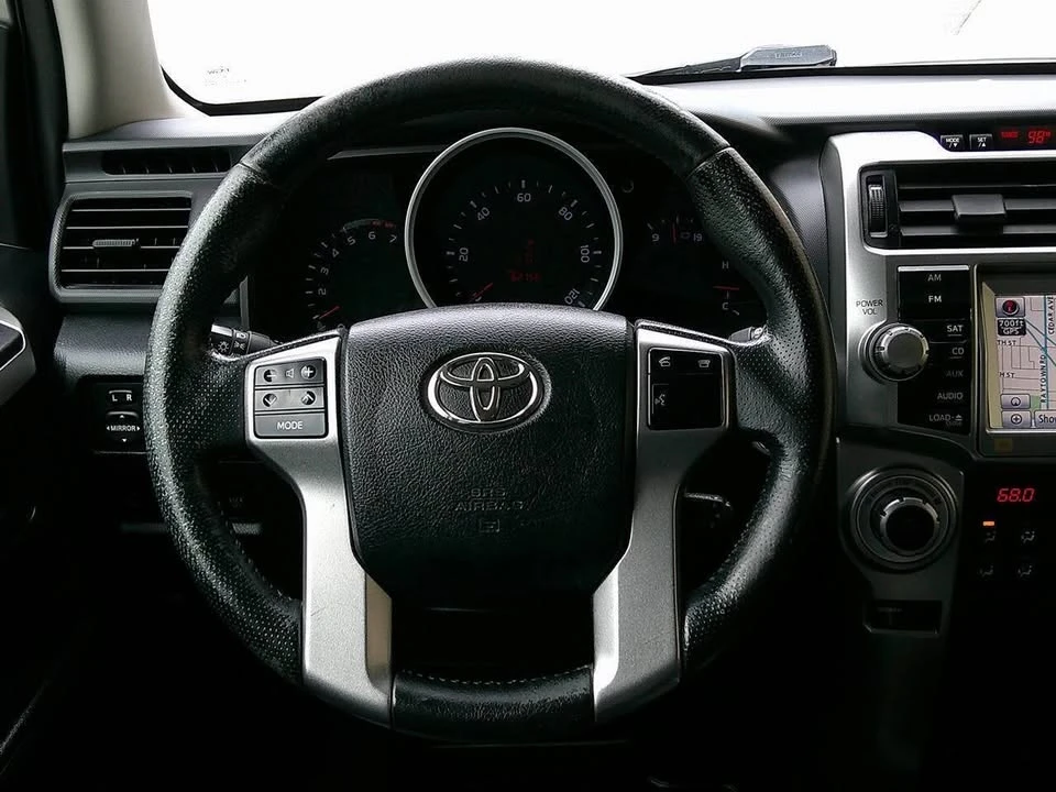 2011 Toyota 4Runner 5th Gen - Image 17 of 20
