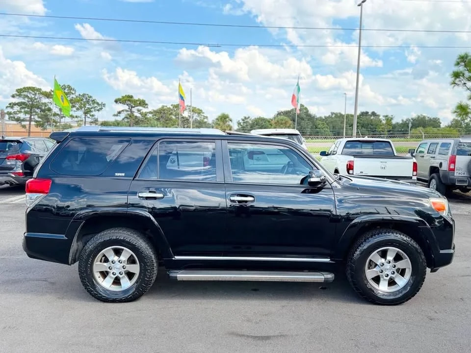 2011 Toyota 4Runner 5th Gen - Image 5 of 20