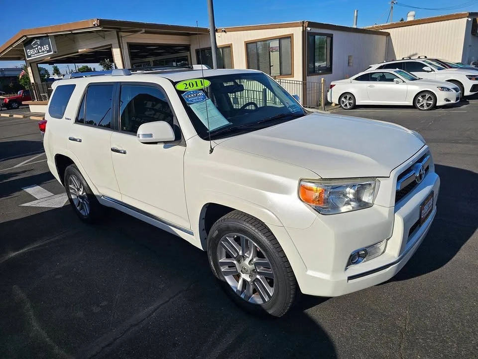 2011 Toyota 4Runner 5th Gen - Image 11 of 20