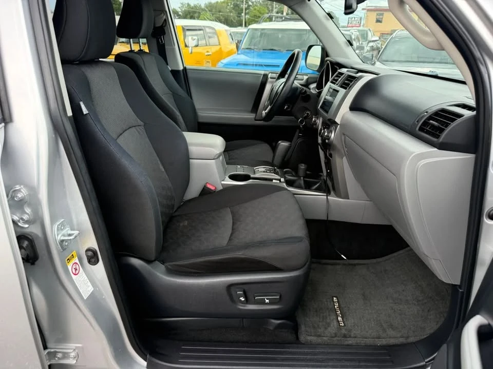 2011 Toyota 4Runner 5th Gen - Image 13 of 19