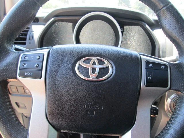 2011 Toyota 4Runner 5th Gen - Image 15 of 17