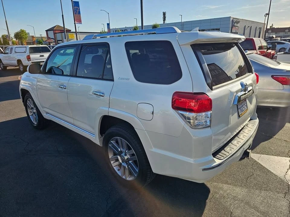 2011 Toyota 4Runner 5th Gen - Image 8 of 20