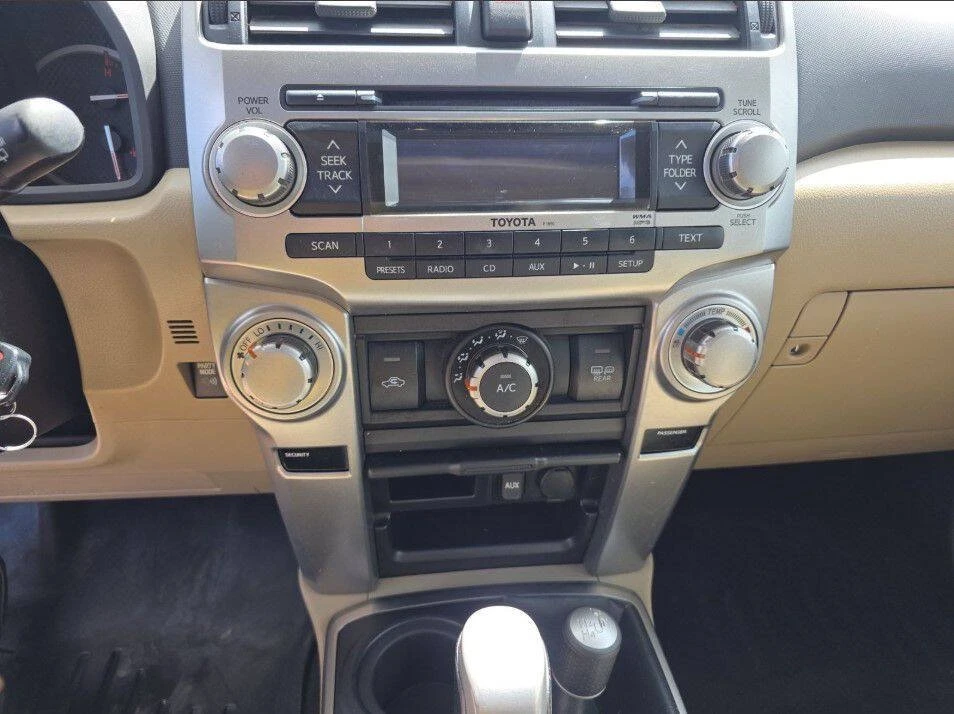 2011 Toyota 4Runner 5th Gen - Image 16 of 20