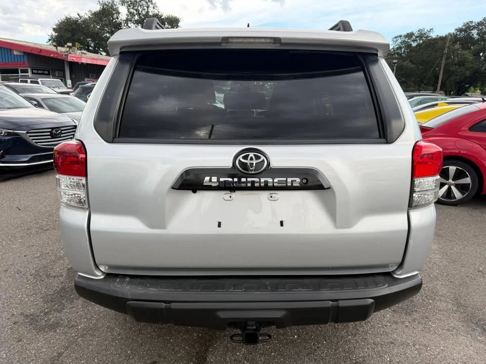 2011 Toyota 4Runner 5th Gen - Image 6 of 19