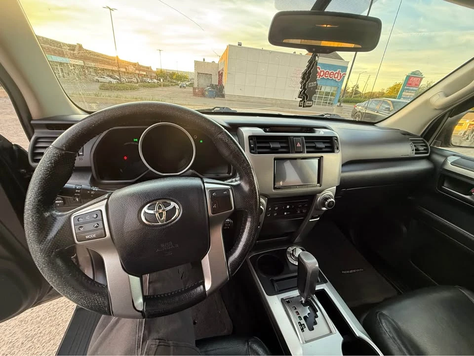 2011 Toyota 4Runner 5th Gen - Image 9 of 15
