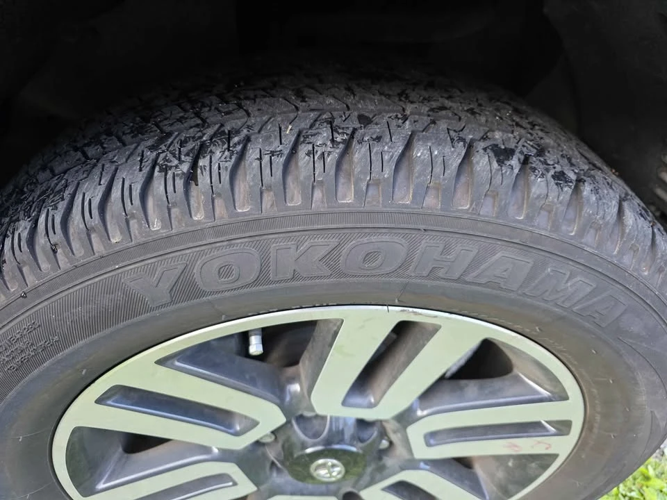 2011 Toyota 4Runner 5th Gen - Image 13 of 18